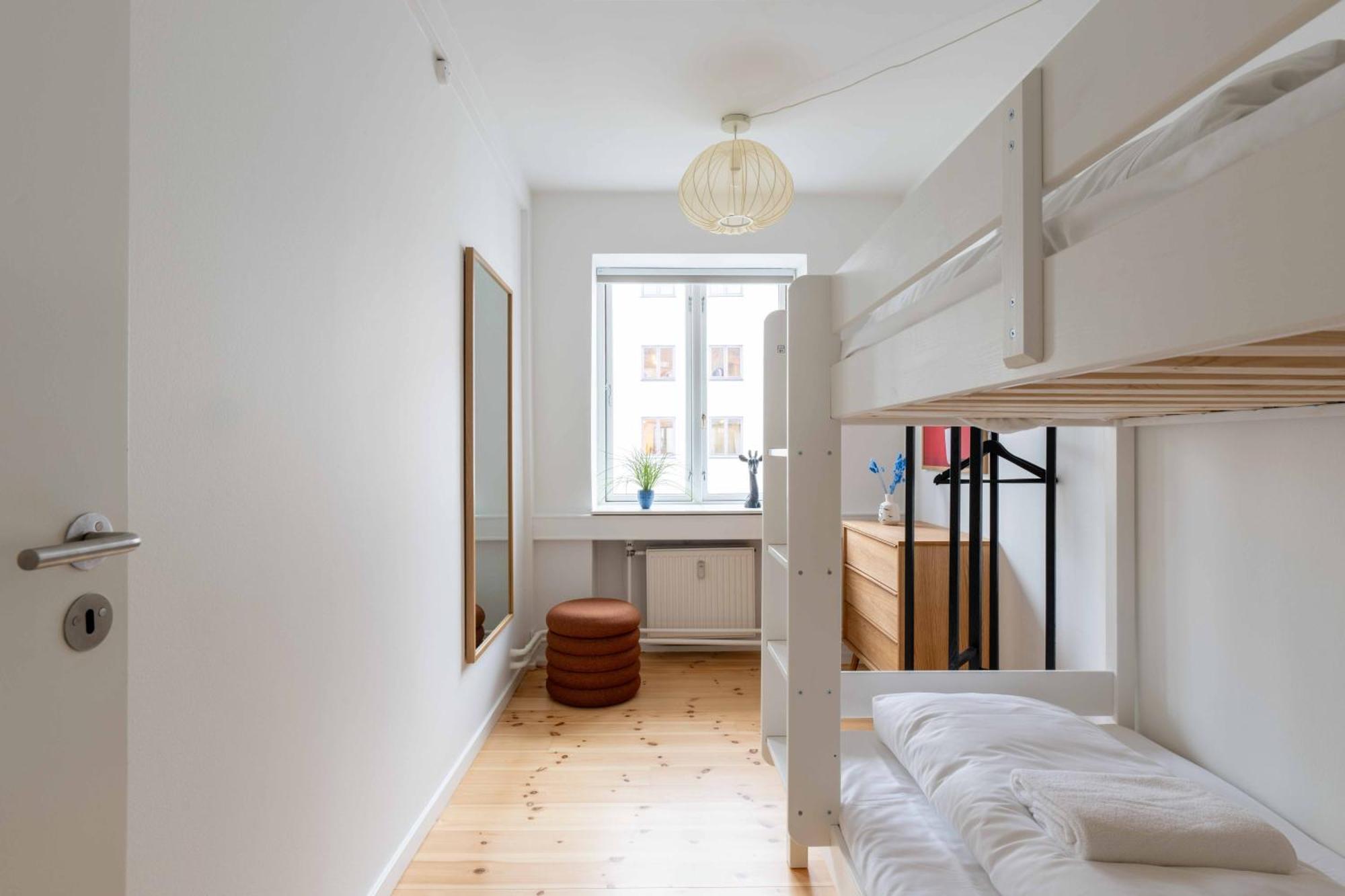 Apartment Spacious Norrebro For Groups & Families *
