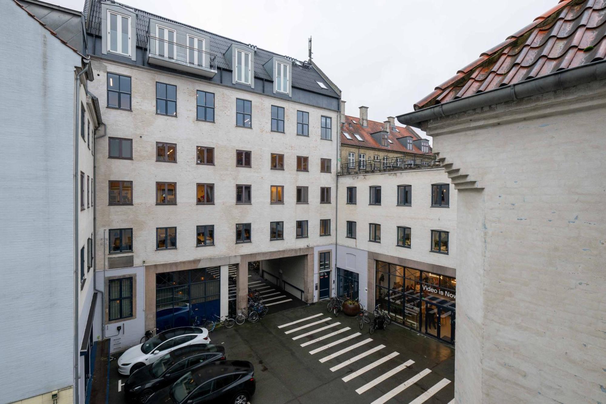 Spacious Norrebro For Groups & Families Apartment *