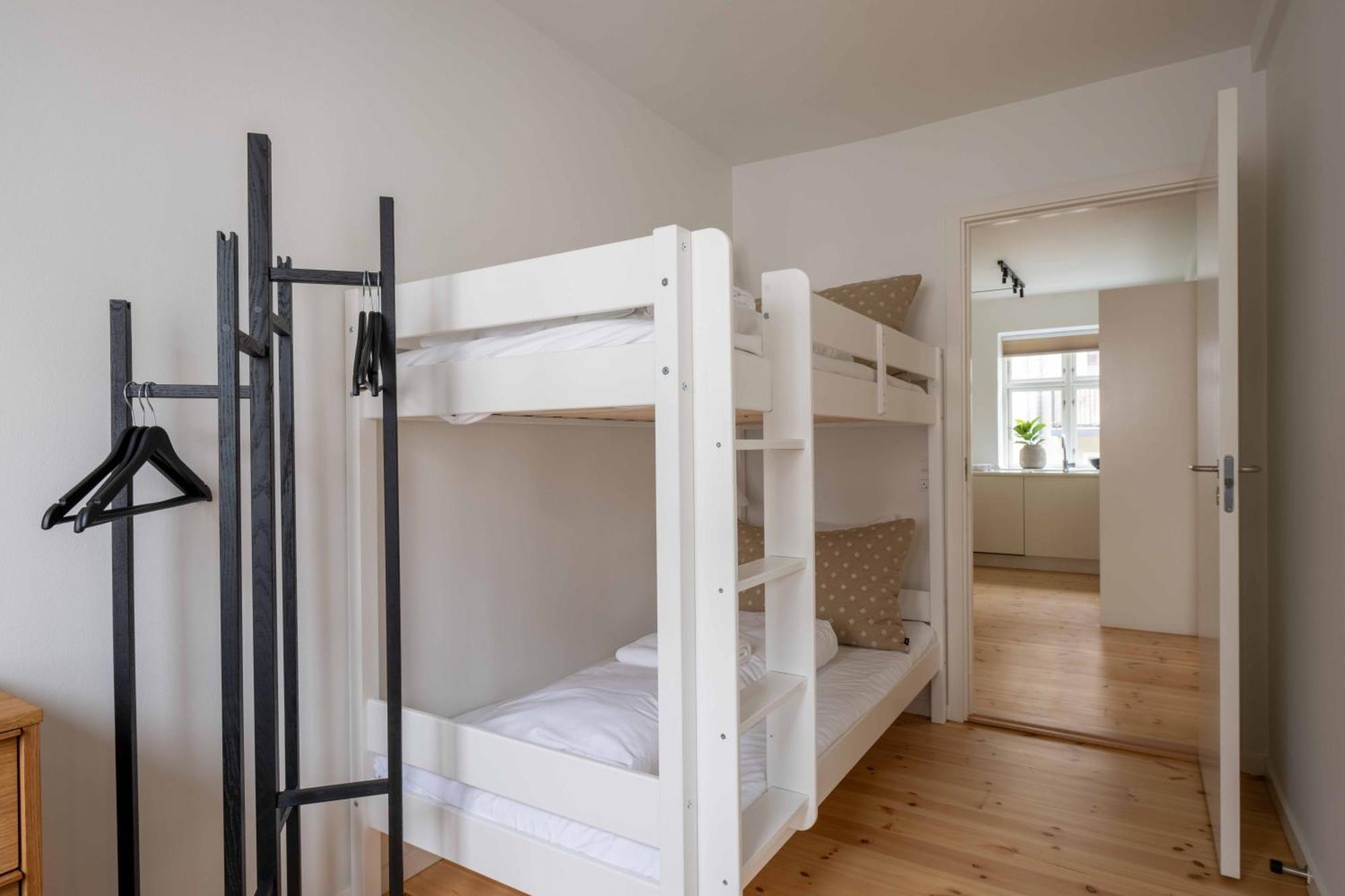 Apartment Spacious Norrebro For Groups & Families *